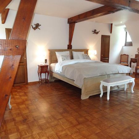 Le Chateau Des Eglantines Montignies-le-Tilleul Eksteriør bilde